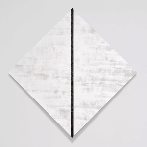 Mary Corse, Untitled (White Diamond with Black Reflective Inner Band), 2024 © Mary Corse, courtesy Pace Gallery.